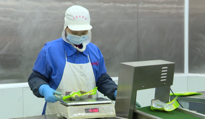 拼經(jīng)濟 比發(fā)展——“川老頭”開足馬力忙生產(chǎn)助推當(dāng)?shù)亟?jīng)濟強勁發(fā)展